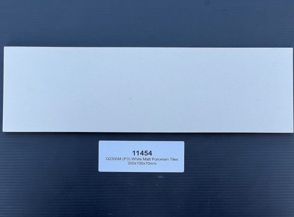 Porcelain tile white matt 300x100x10 (11454)
